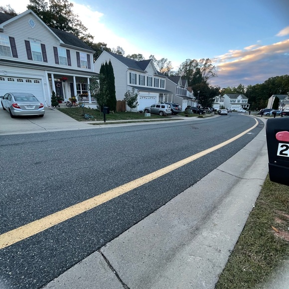 Meet your Posher, Gaby - Picture 1 of 1